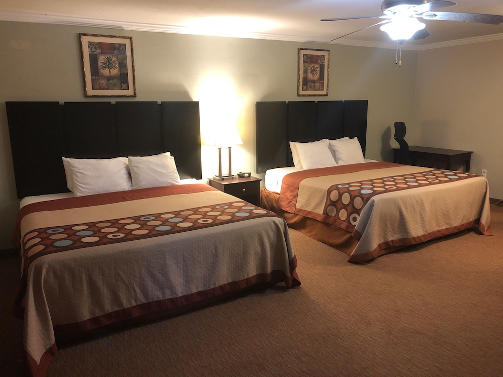 Global Inn - photo 8