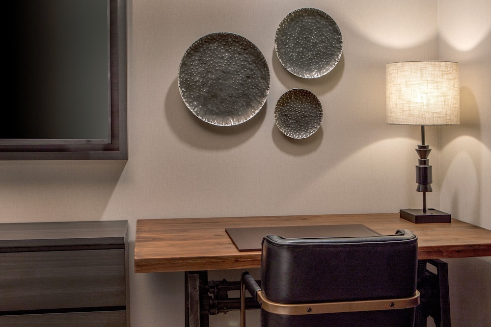 The Artisan at Tuscan Village a Tribute Portfolio Hotel - photo 11