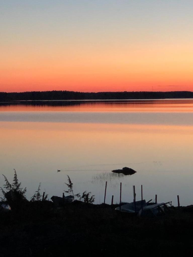 Peaceful holiday apartment with stunning lake view — 4-Star Luxury Hotel in Joutsa, Finland