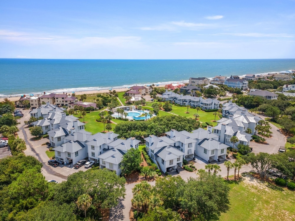 214 Deans 3 Br Villa By Redawning 7105076 — Georgetown