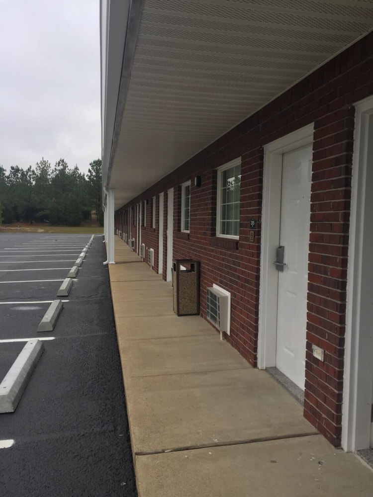Deerfield Inn New Johnsonville - photo 29