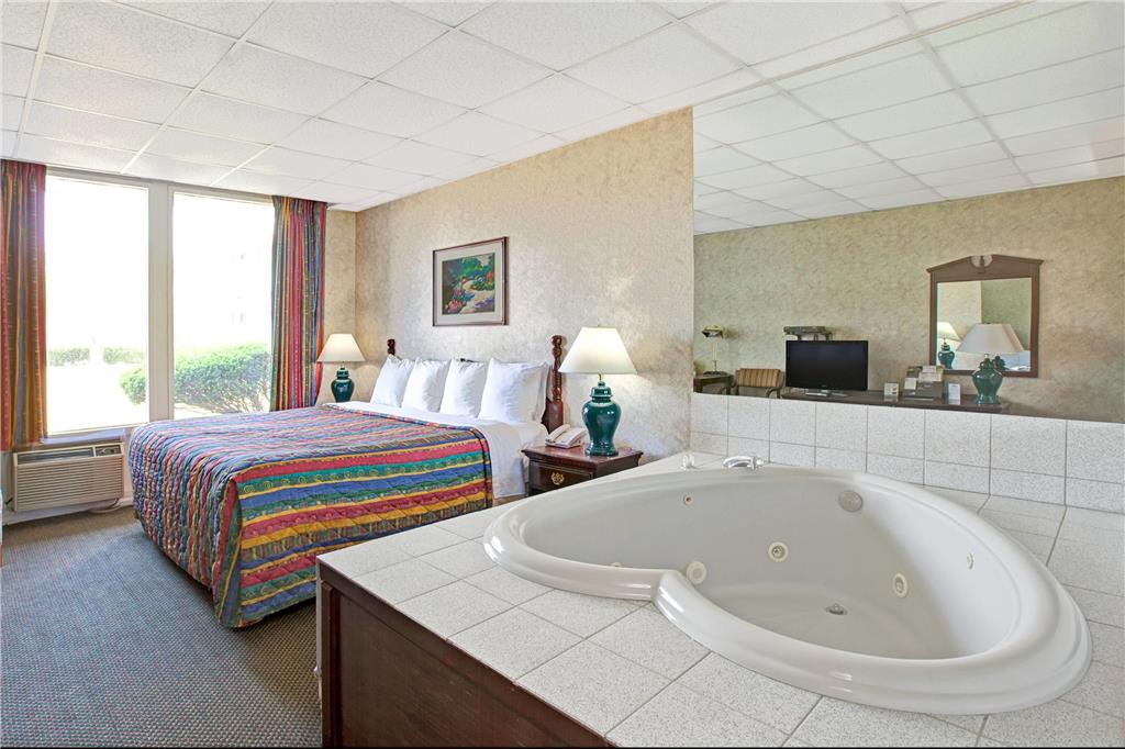 Days Inn by Wyndham Parsippany - photo 15