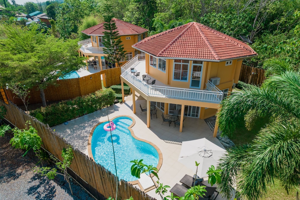 Twin Villas Ao Nang — 4-Star Luxury Hotel in Krabi, Thailand