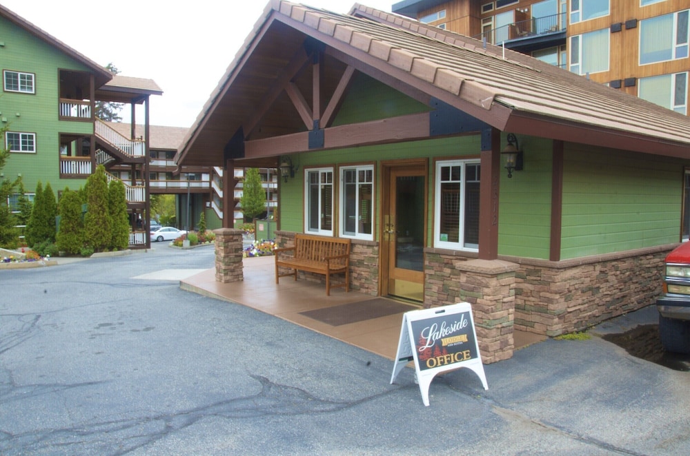 Lakeside Lodge And Suites - photo 77