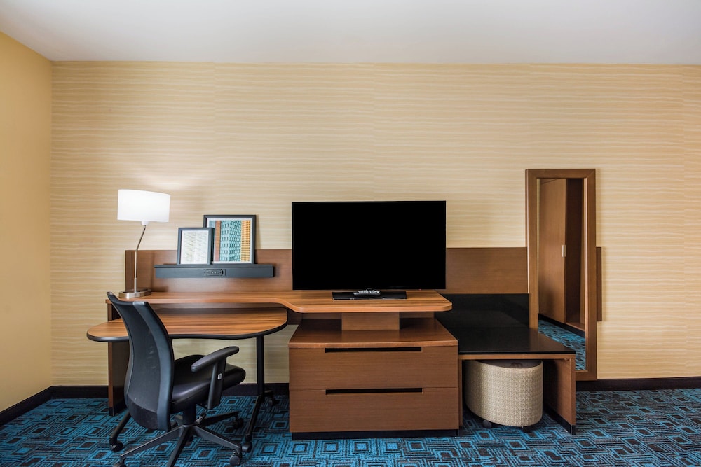 Fairfield Inn & Suites by Marriott Chickasha - photo 11