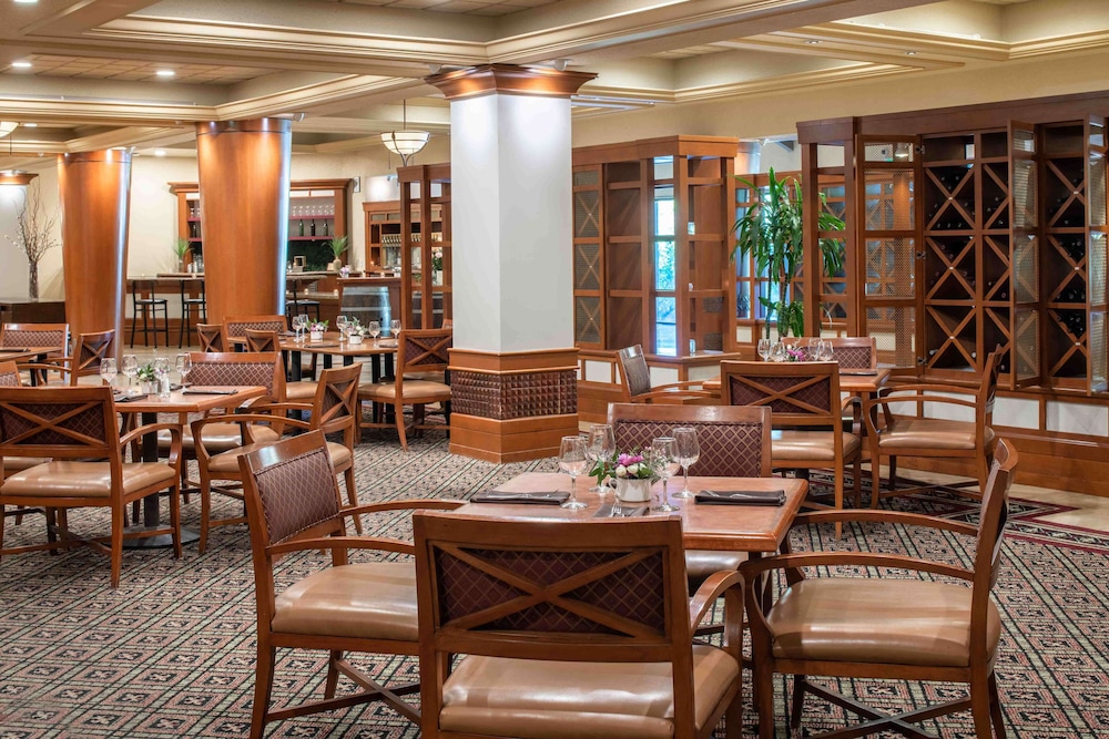DoubleTree by Hilton Sonoma Wine Country - photo 54