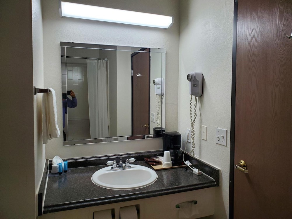 Bellis Inn - photo 23