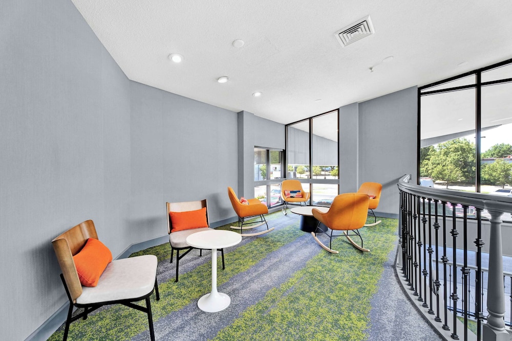 Spark by Hilton Plymouth - photo 3