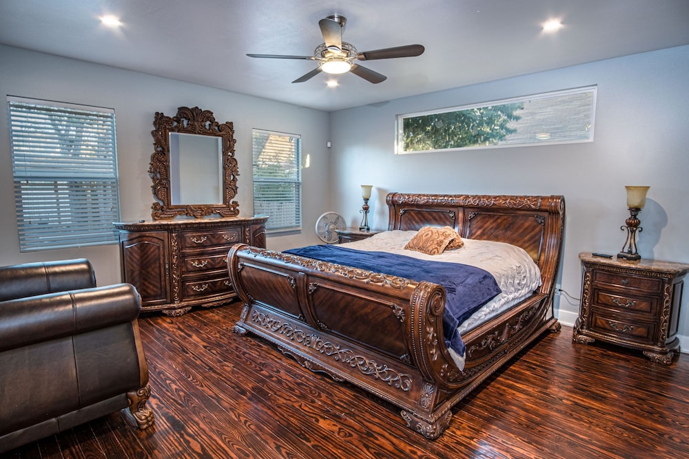 Prosperity Place Remodeled 3br 2ba Near Downtown - photo 7