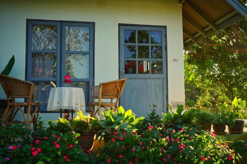 ComeOn Stay&Sleep Chiang Rai Farmstay & Bistro in Chiang Rai, Thailand