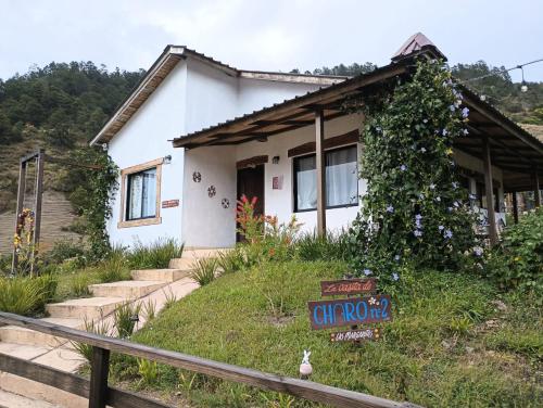 La Casita de Charo 2 vive y siente el amor creando recuerdos de vida — hotel in Constanza