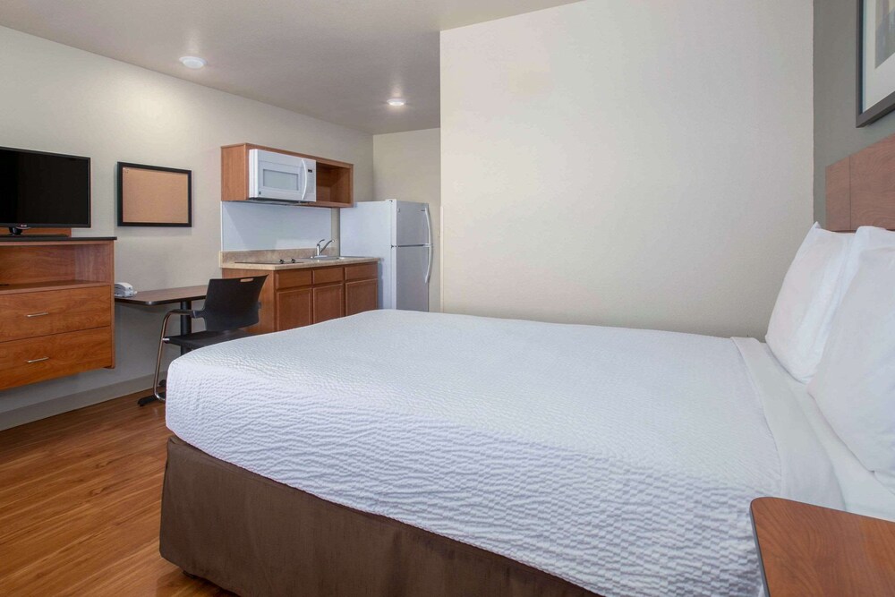 WoodSpring Suites Grand Junction - photo 7