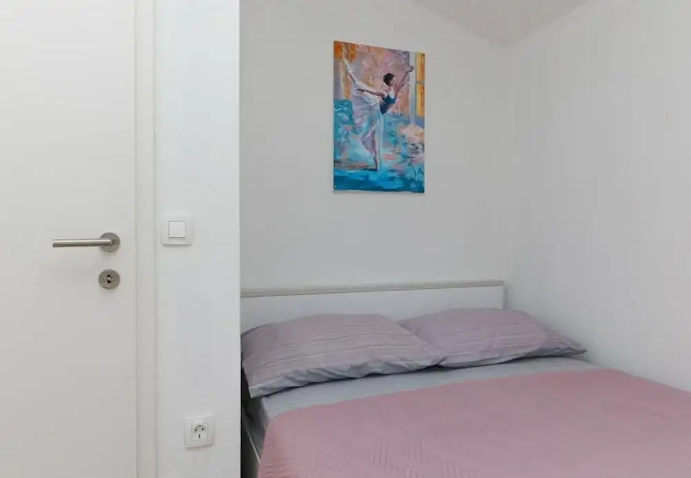 Irena Secluded Paradise H — Pucisca — photo 5