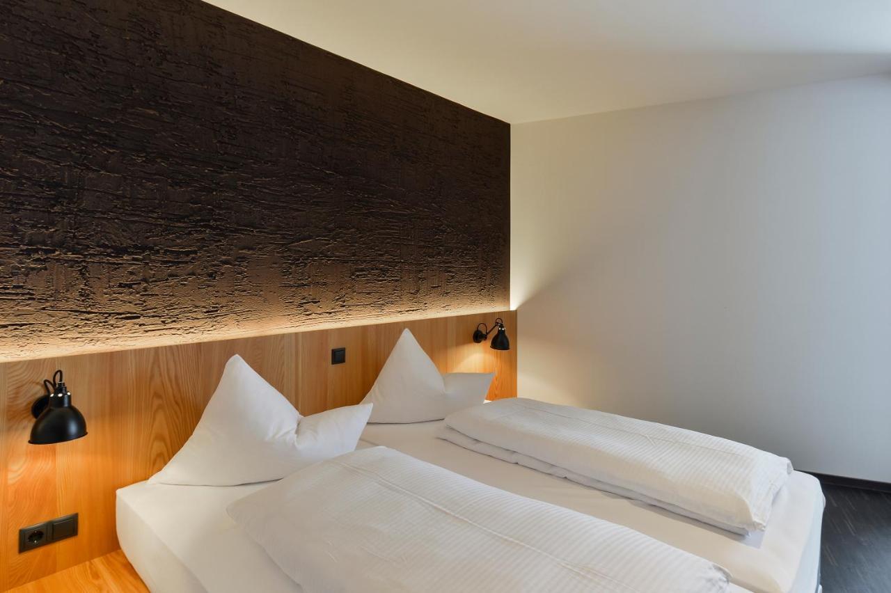 Fuxbau — 4-Star Luxury Hotel in Kloesterle, Austria