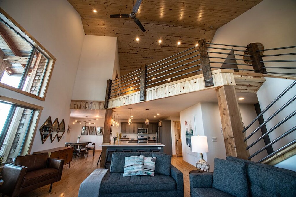 Little Hope Chalet at Terry Peak Ski Resort - photo 18