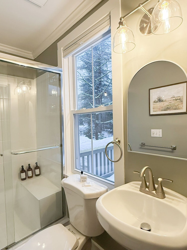 The Aurora Inn & Cottages - photo 125