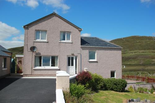 73 Westend Balallan Isle of Lewis — 4-Star Luxury Hotel in Isle Of Lewis, United Kingdom