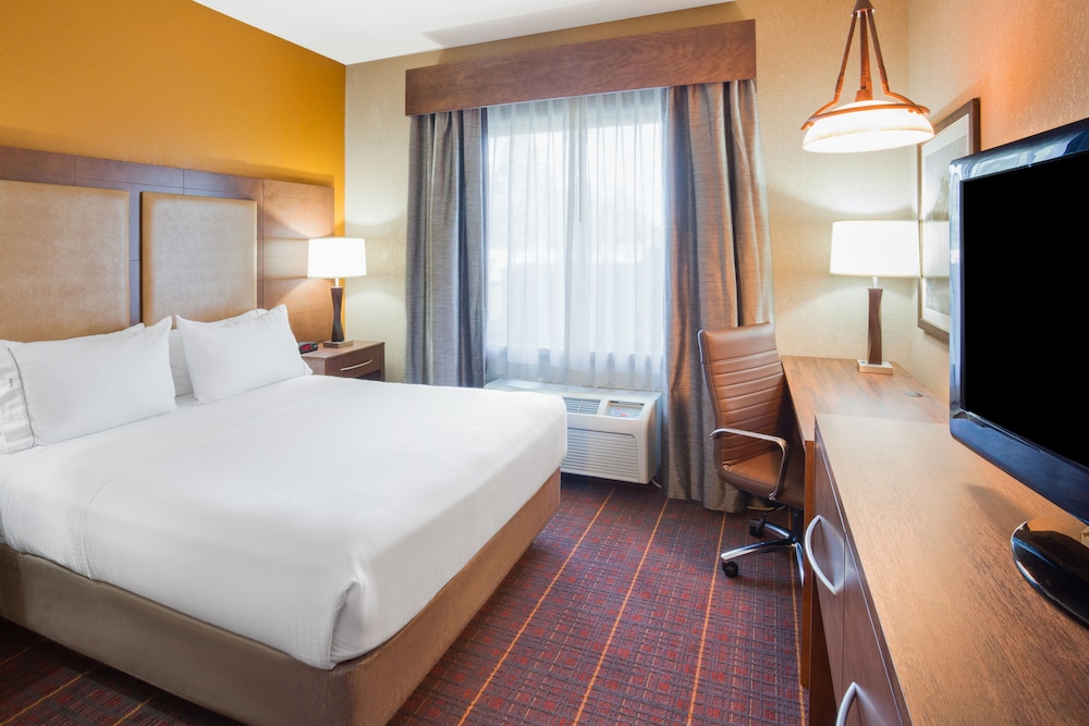 Holiday Inn Express Hotel & Suites Brainerd Baxter by IHG - photo 7