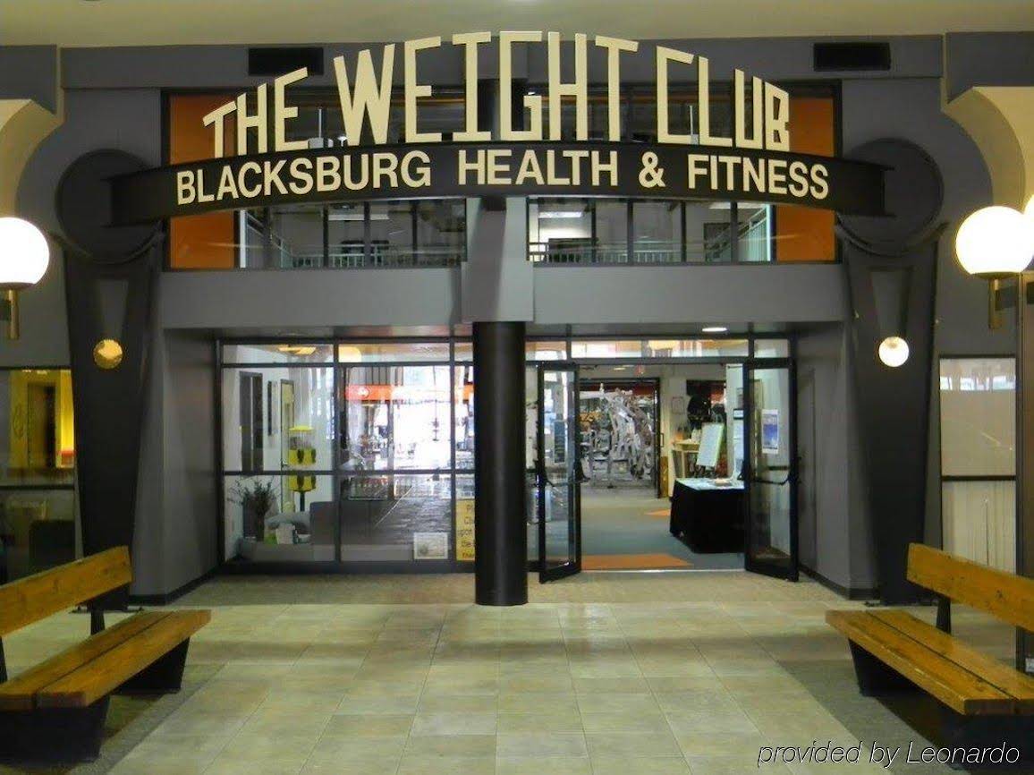 Holiday Inn University Blacksburg - photo 4