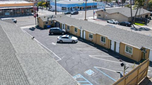 Signal Hill Motel Beach Motel - photo 18