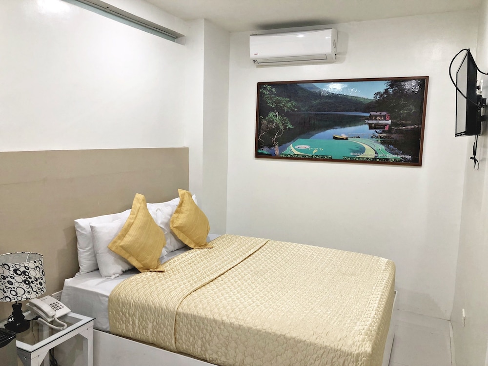 Villa Rosita Hotel in Naga, Philippines