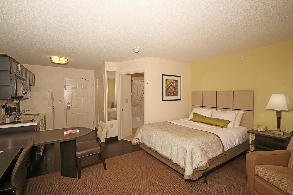 Candlewood Suites Newport News Yorktown by IHG - photo 6