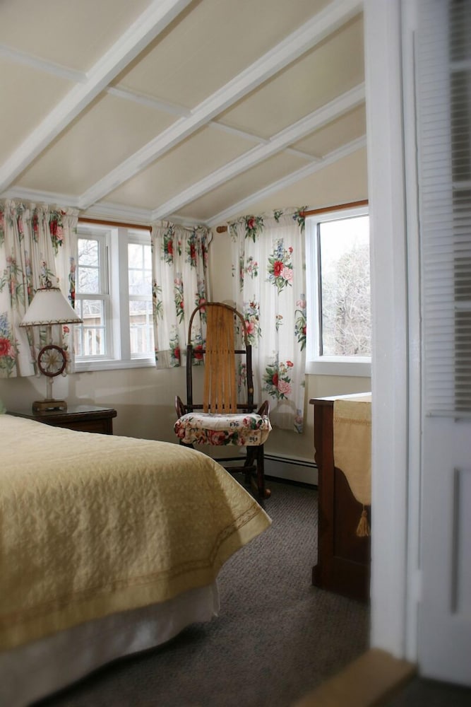 Lamb and Lion Inn - photo 23