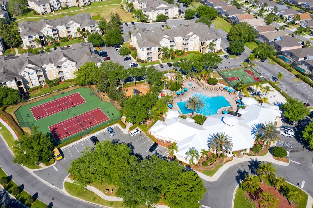 Fantastic Resort 5BR House South Facing Pool Spa - photo 27