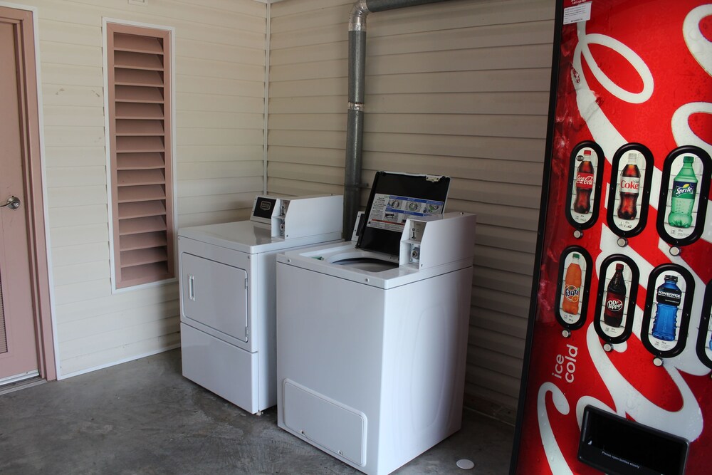 Carom Inn Denham Springs BatonRouge - photo 21