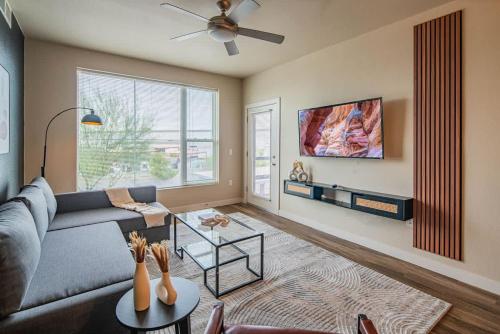 Sleek2BDPool Gym Parking WD Sleeps8 — 4-Star Luxury Hotel in Tempe, United States