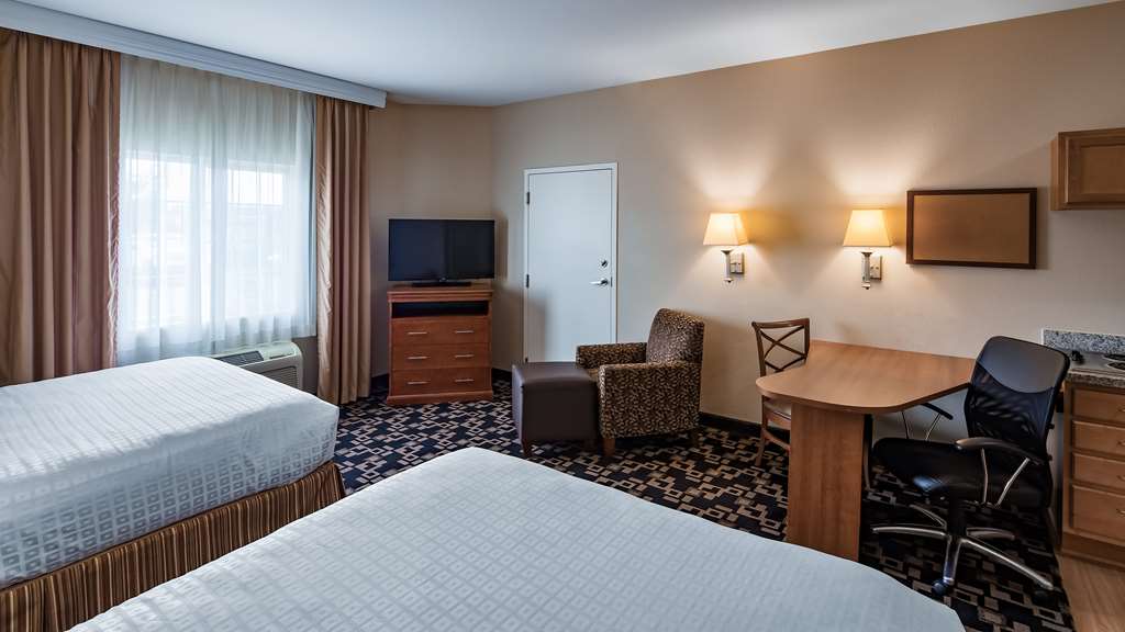 Best Western Plus Wausau Rothschild Hotel - photo 4