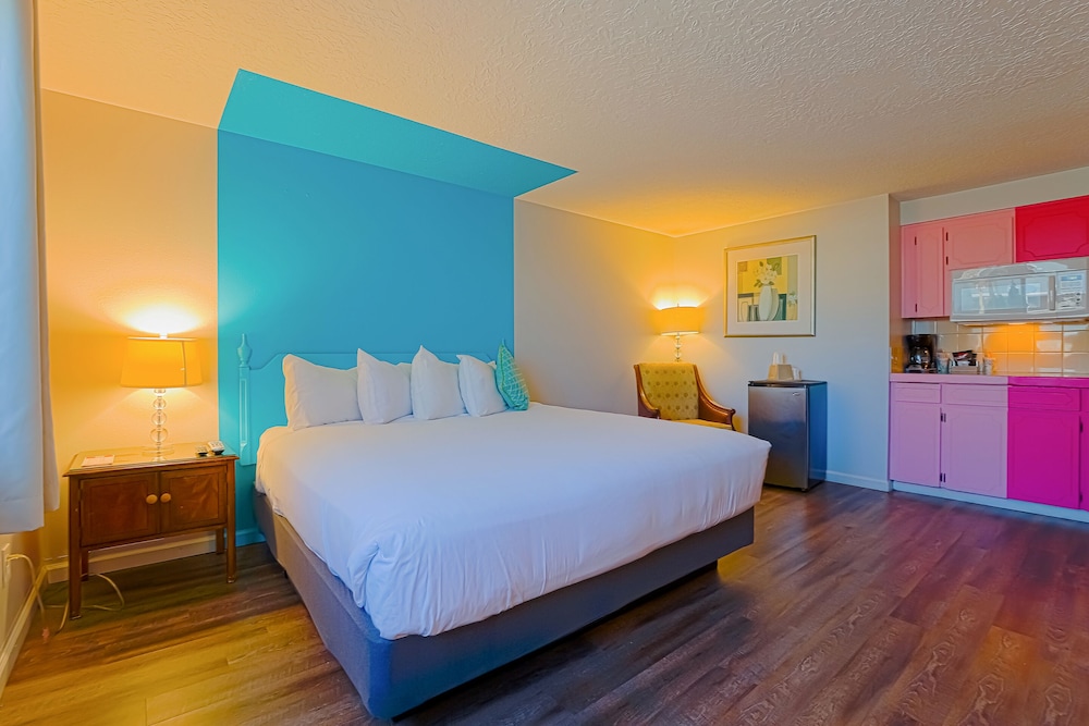 Coast River Inn by OYO Seaside - photo 31
