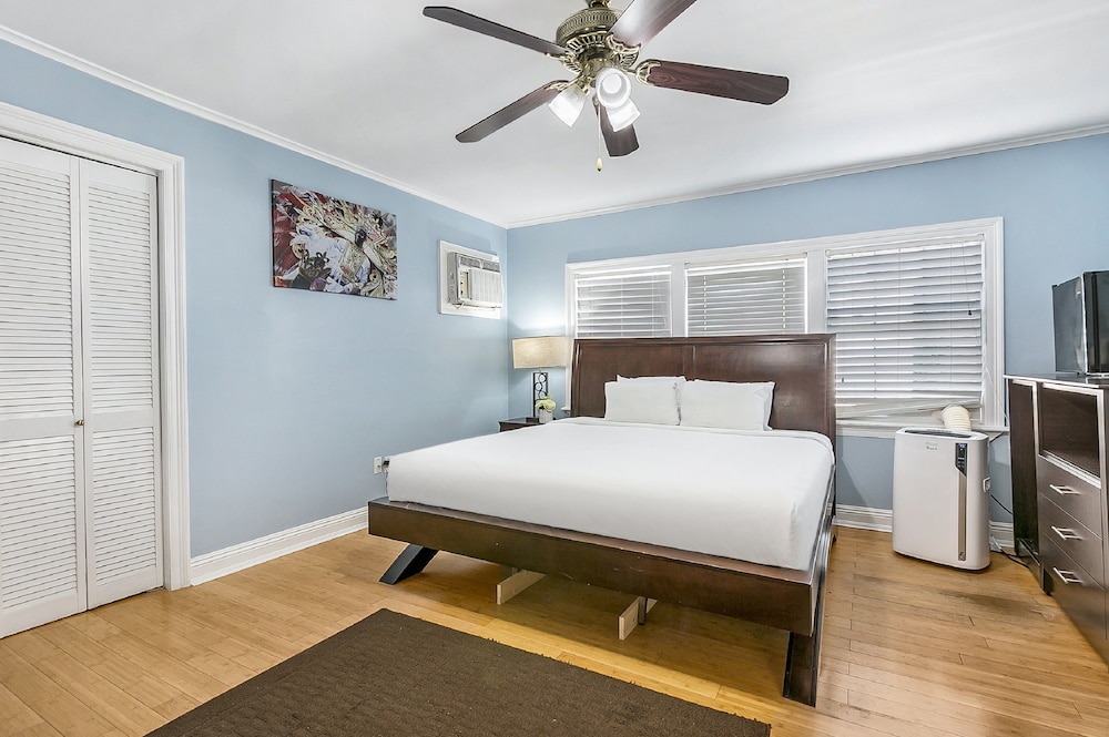 Canal Express Rooms - photo 19