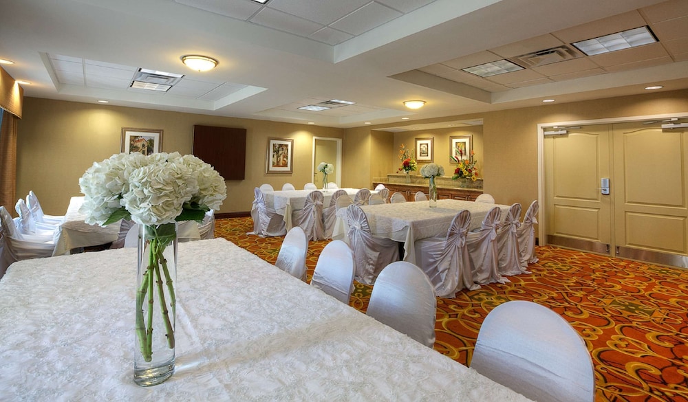 Hampton Inn & Suites McAllen - photo 43