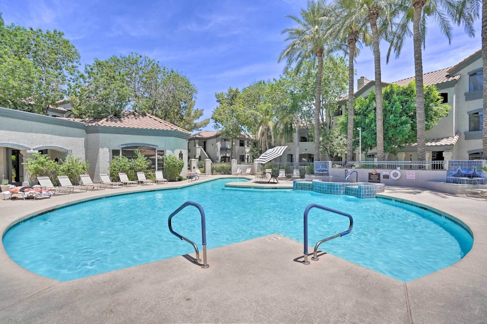 Sun dappled Scottsdale Condo w Resort Perks Scottsdale - featured photo