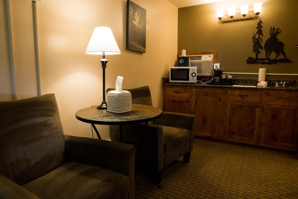 Silver Moon Inn - photo 58