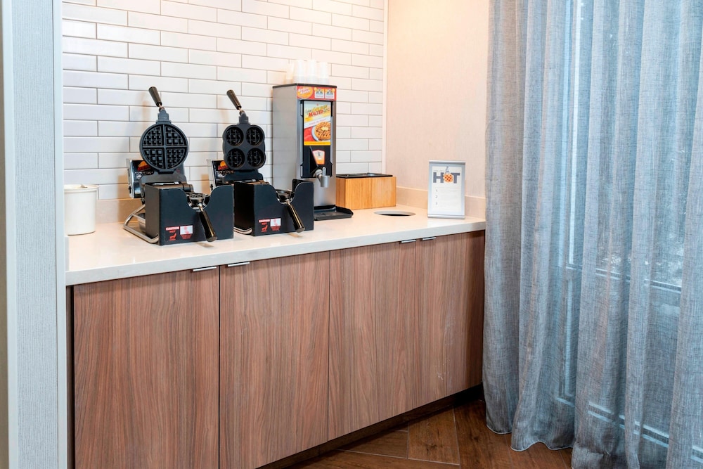 Fairfield Inn & Suites by Marriott Bend Downtown - photo 27
