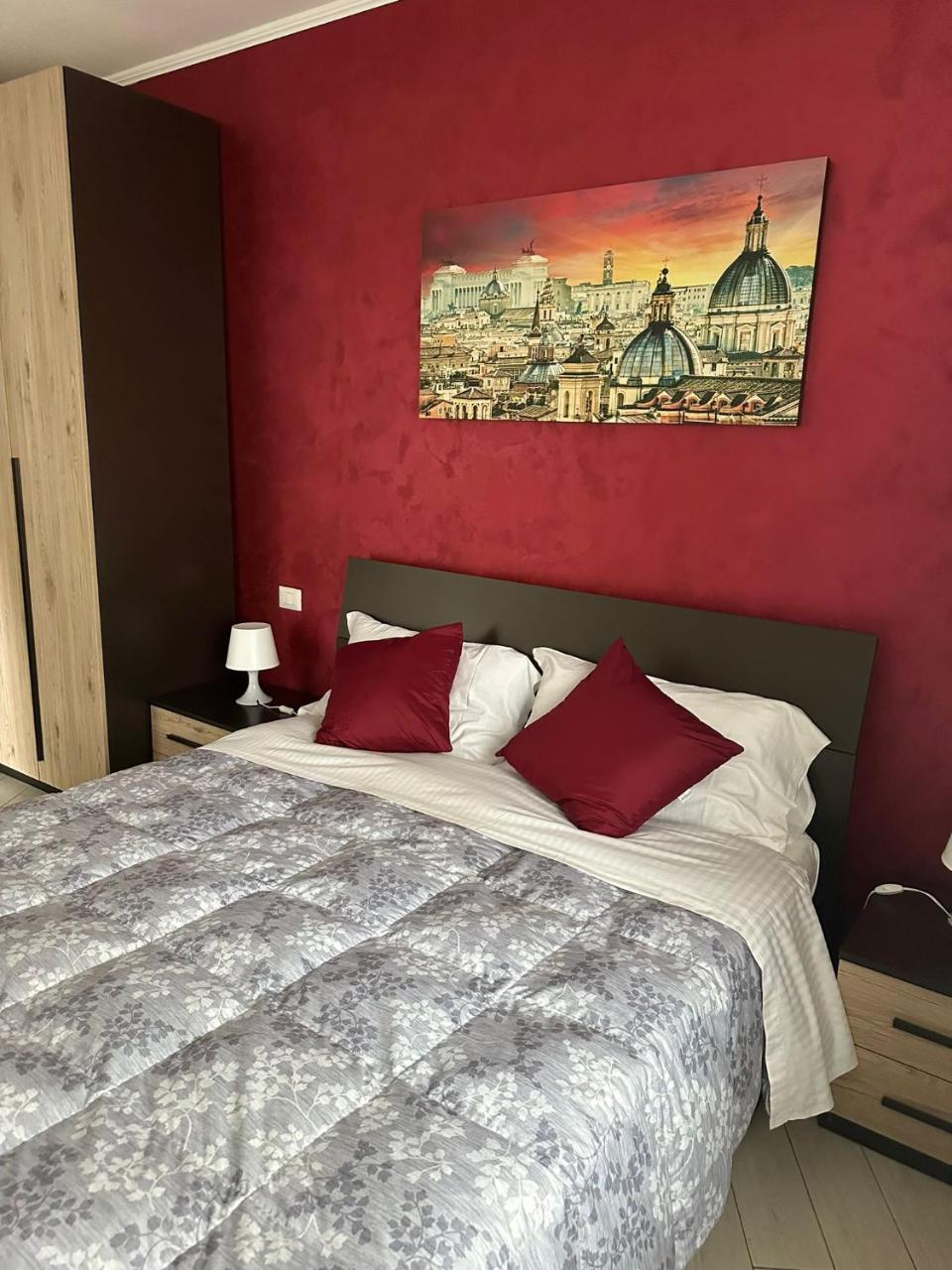 Corner Pamphili — 4-Star Luxury Hotel in Rome, Italy