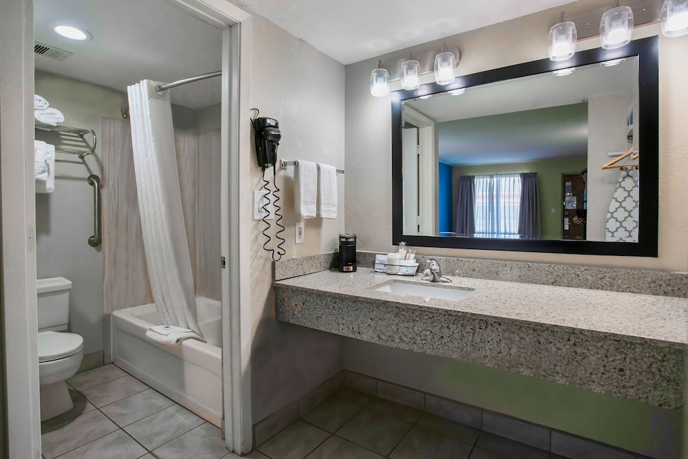 Motel6 Willcox AZ - photo 22