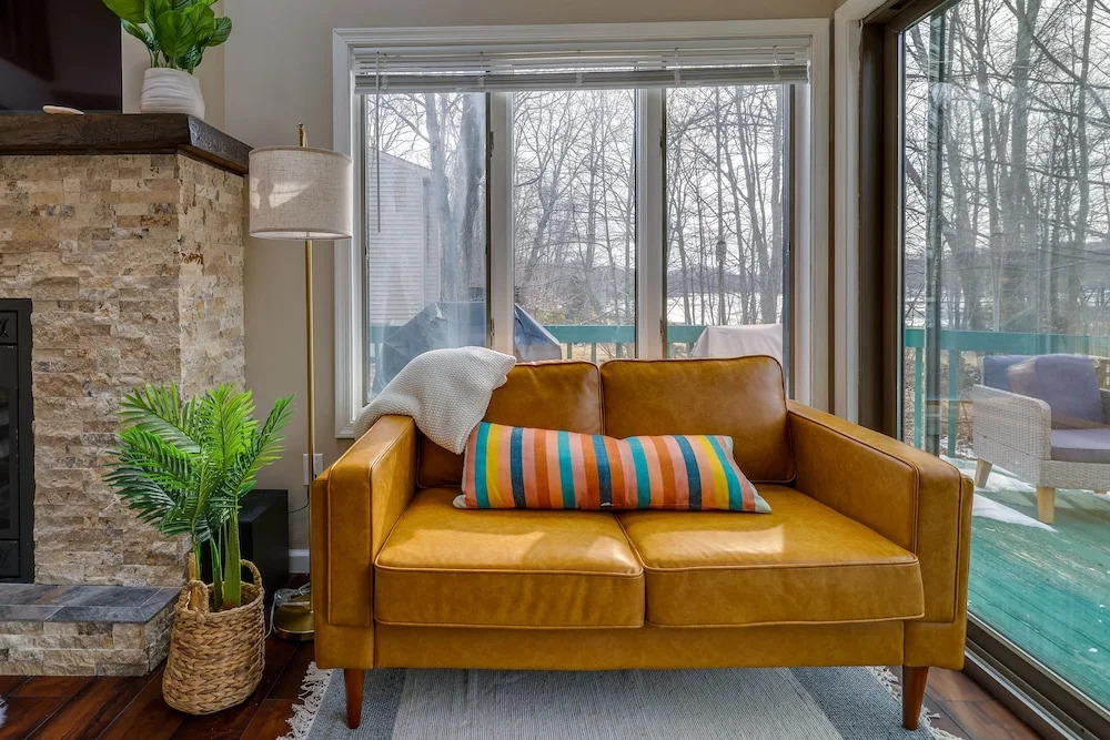Lovely Poconos Cabin with Resort Amenities - photo 4