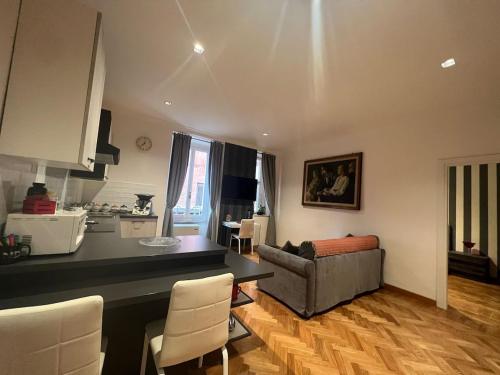 Residenza Margana Piazza Venezia — 4-Star Luxury Hotel in Rome, Italy