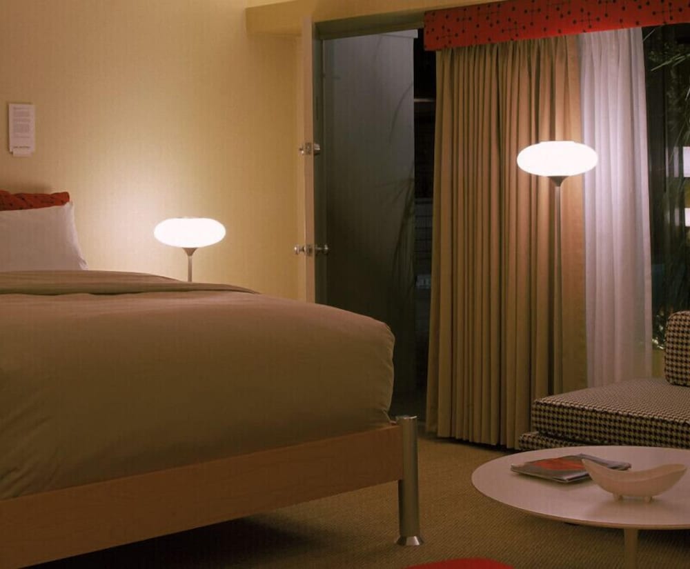 Orbit In 21 and Over a Town and Desert Boutique Hotel - photo 5