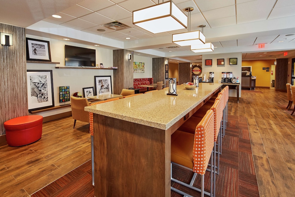 Hampton Inn Parker - photo 6