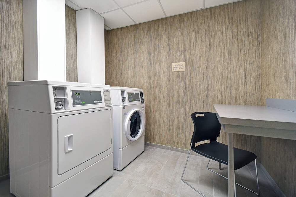 SpringHill Suites by Marriott St. Paul Arden Hills - photo 33