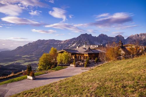 jezz AlmResort Ellmau — 4-Star Luxury Hotel in Ellmau, Austria