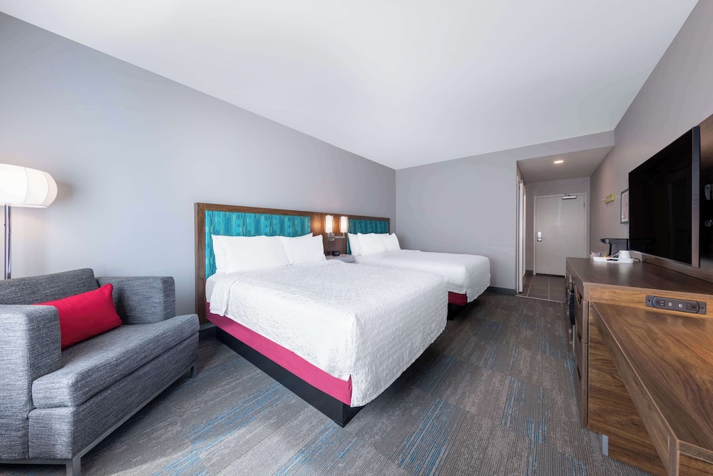 Hampton Inn by Hilton Columbus Downtown - photo 18
