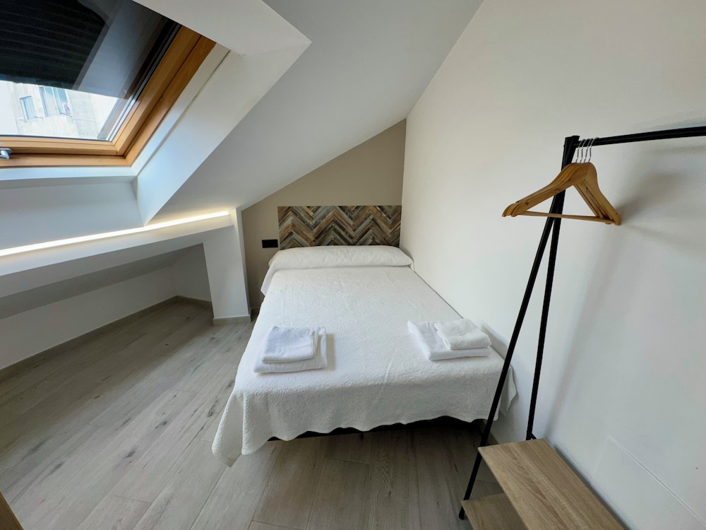 Cíes Premium Suitel Ponte 9 — hotel in Marin