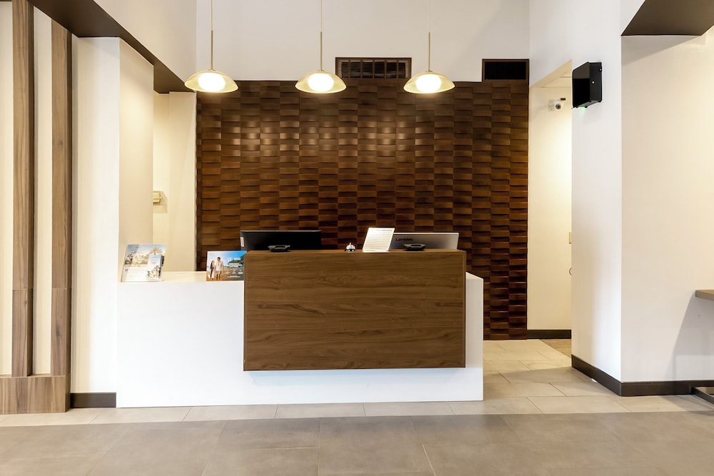 Wingate by Wyndham Owensboro - photo 8