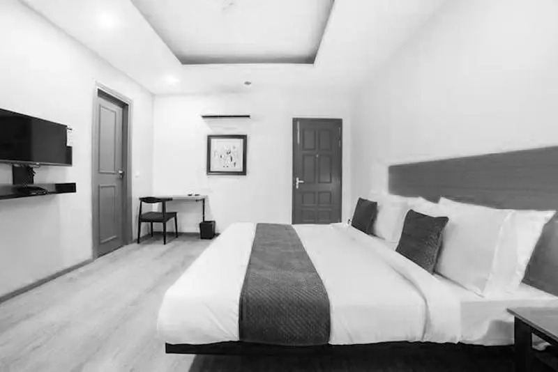 OYO Townhouse 136 Sector 46 Vikas Marg