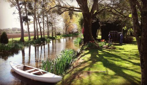 Le Petit Moulin Ste Soline - last minute hotel in Unknown City